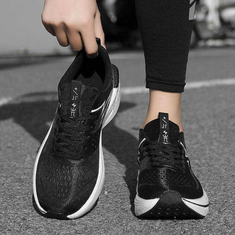 Scarpe da donna Sneakers casua - Mens Fashion Trainers recensione e prezzo