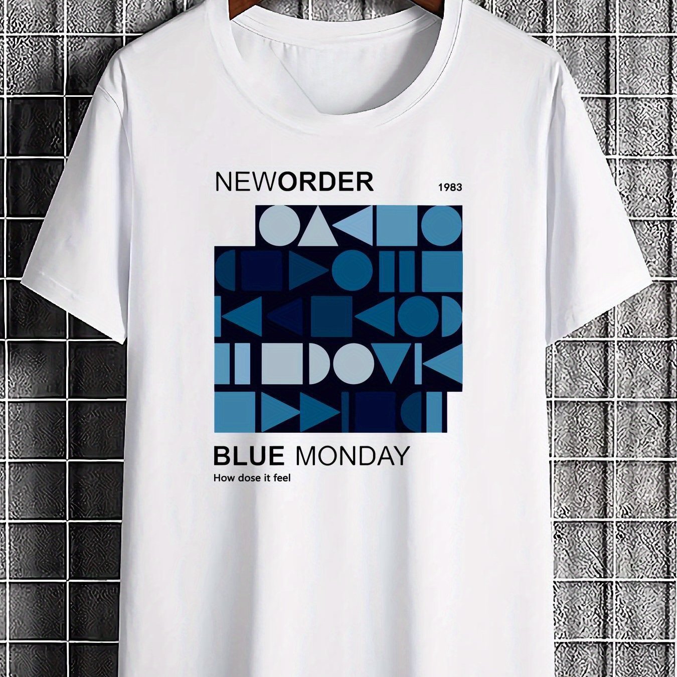 Nuova T-shirt con motivo Blue  - Men'S Fashion From The 80S recensione e prezzo