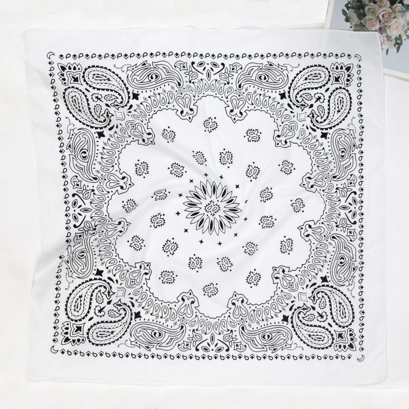 Bandana Unisex 70*70cm in Coto - Men'S Fashion Xxl recensione e prezzo